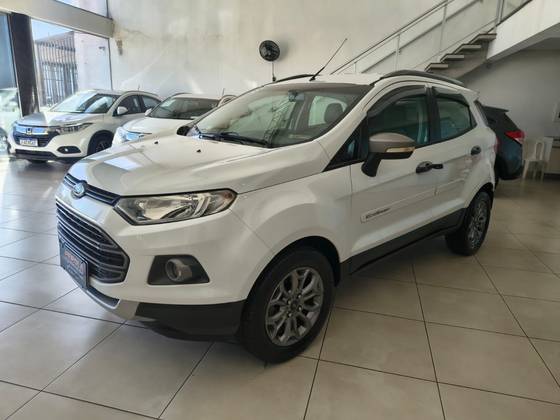 FORD ECOSPORT 1.6 FREESTYLE 16V FLEX 4P MANUAL FORD ECOSPORT 1.6 FREESTYLE 16V FLEX 4P MANUAL